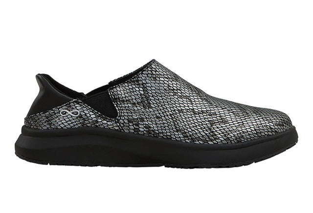 Infinity by Cherokee Women's Haven Slip-On Nursing Shoes