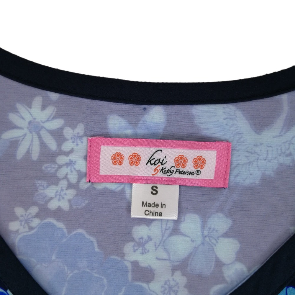 Koi Scrub Top Lucky Cranes